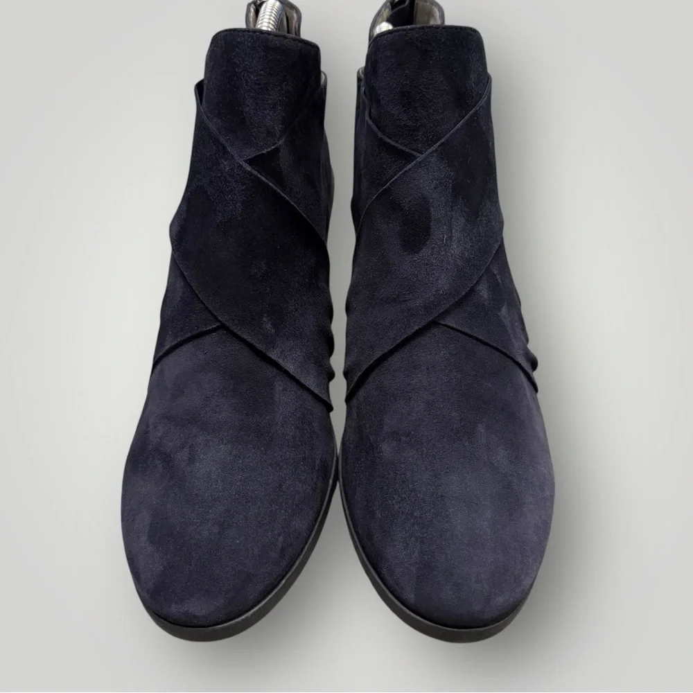 Eileen Fisher Irwin Suede Bootie Navy‎ Blue Sz 10